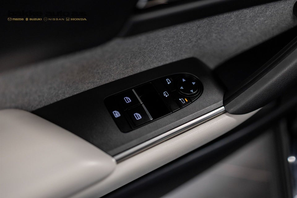 Mazda MX-30 e-SkyActiv SkyPlus 5d