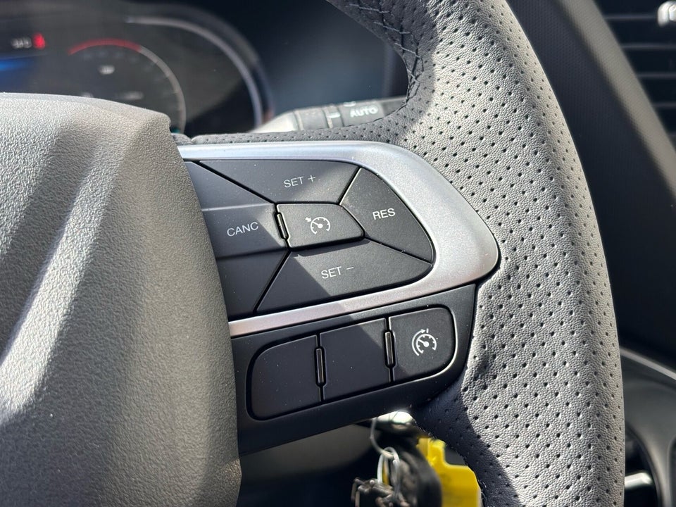 Iveco Daily 3,0 35S18 4100mm Alukasse m/lift AG8