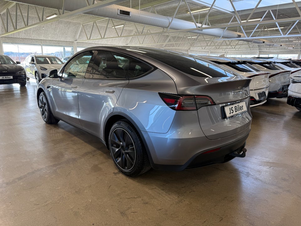Tesla Model Y Long Range RWD 5d