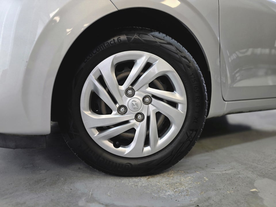 Hyundai i10 1,0 MPi Pure 5d