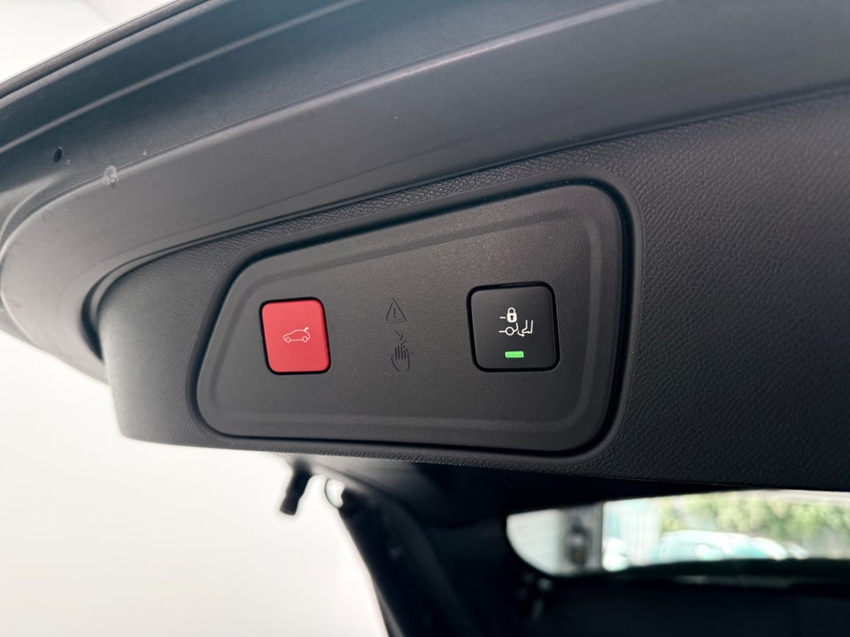 Peugeot 3008 1,6 Hybrid Allure Pack EAT8 5d