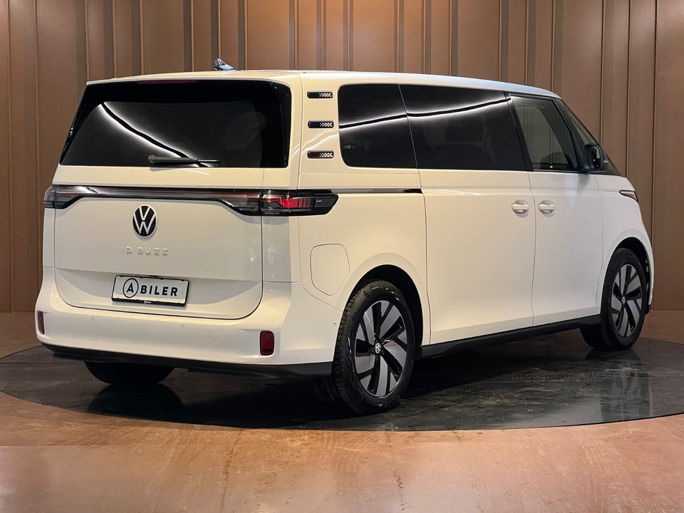 VW ID.Buzz 86 7prs LWB 5d