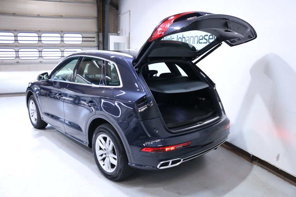 Audi Q5 55 TFSi e Sport Prestige Tour quattro S-tr. 5d