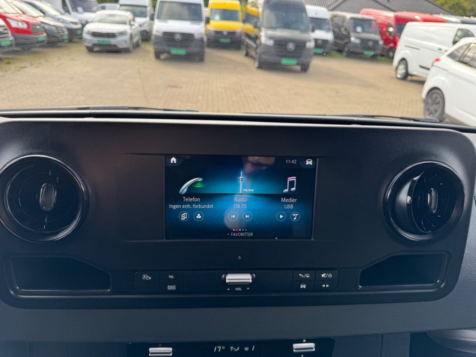 Mercedes Sprinter 317 2,0 CDi A2 Kassevogn aut. RWD