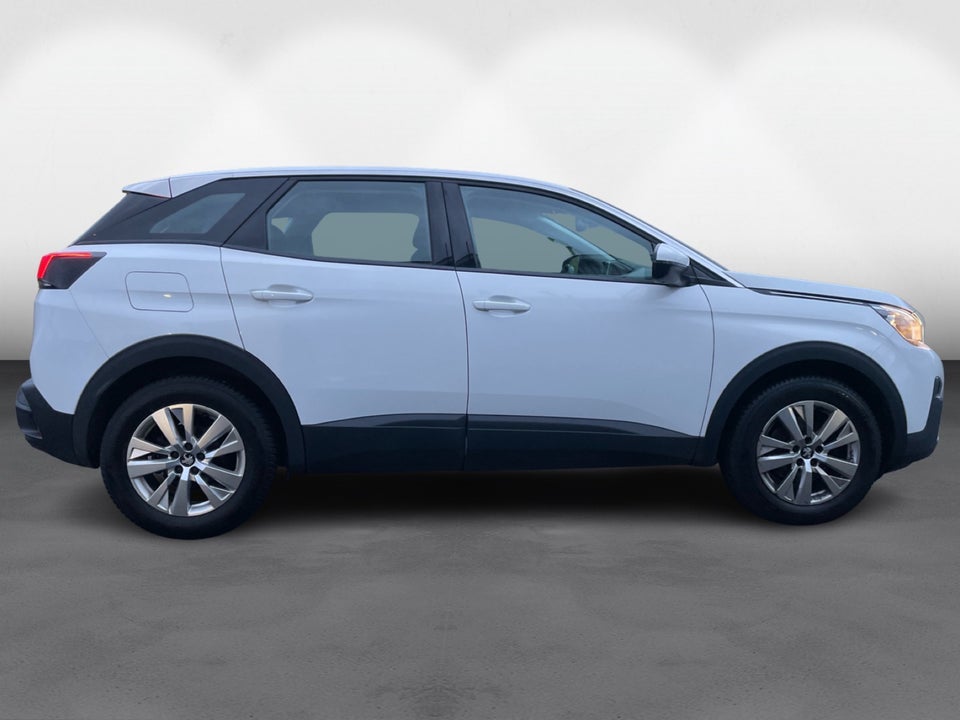 Peugeot 3008 1,2 e-THP 130 Active 5d