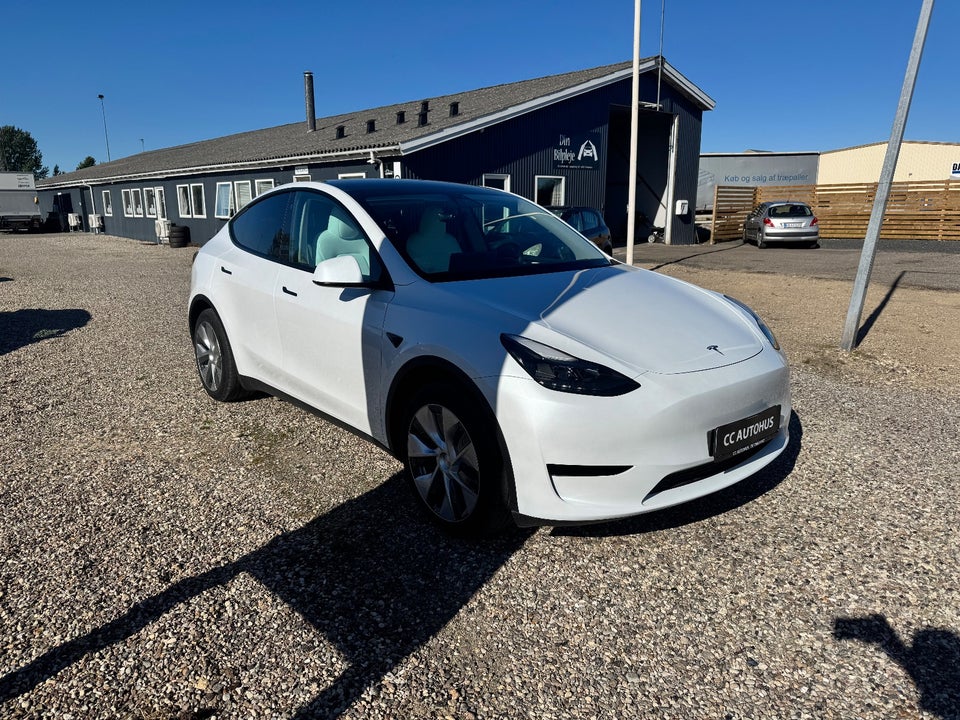 Tesla Model Y RWD 5d