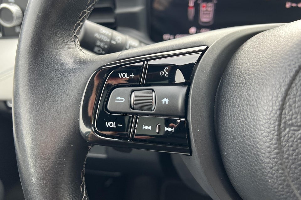 Honda e:Ny1 Advance 5d