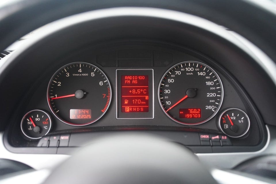 Audi A4 1,8 T 163 Multitr. 4d