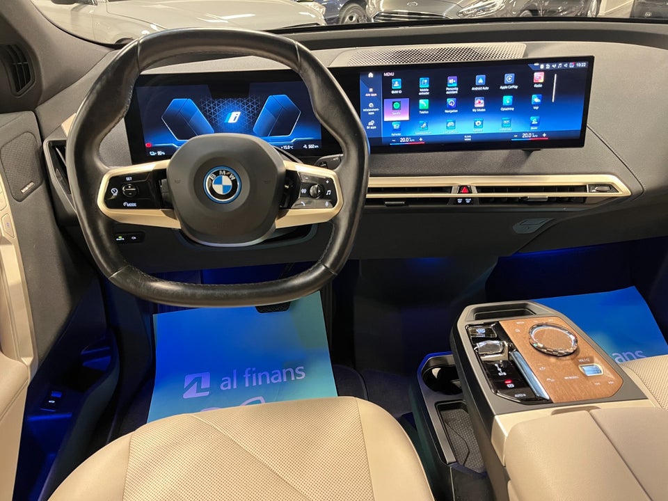 BMW iX xDrive50 Sport 5d