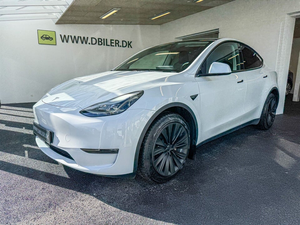 Tesla Model Y Long Range AWD 5d