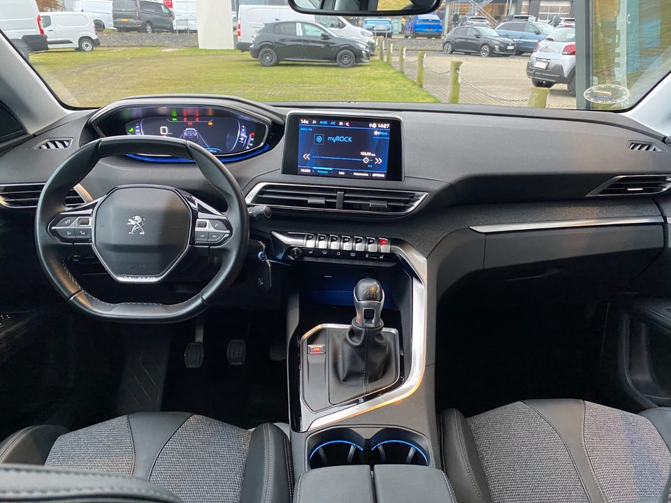 Peugeot 5008 1,2 PureTech 130 Limited 7prs 5d