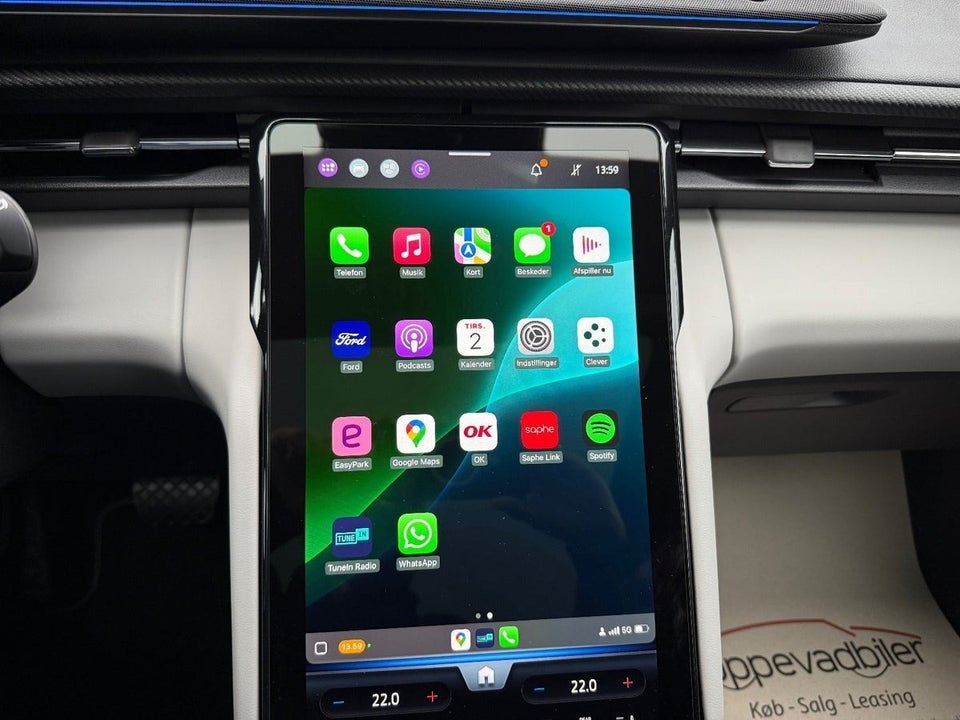 Ford Explorer 77 Premium Extended Range 5d