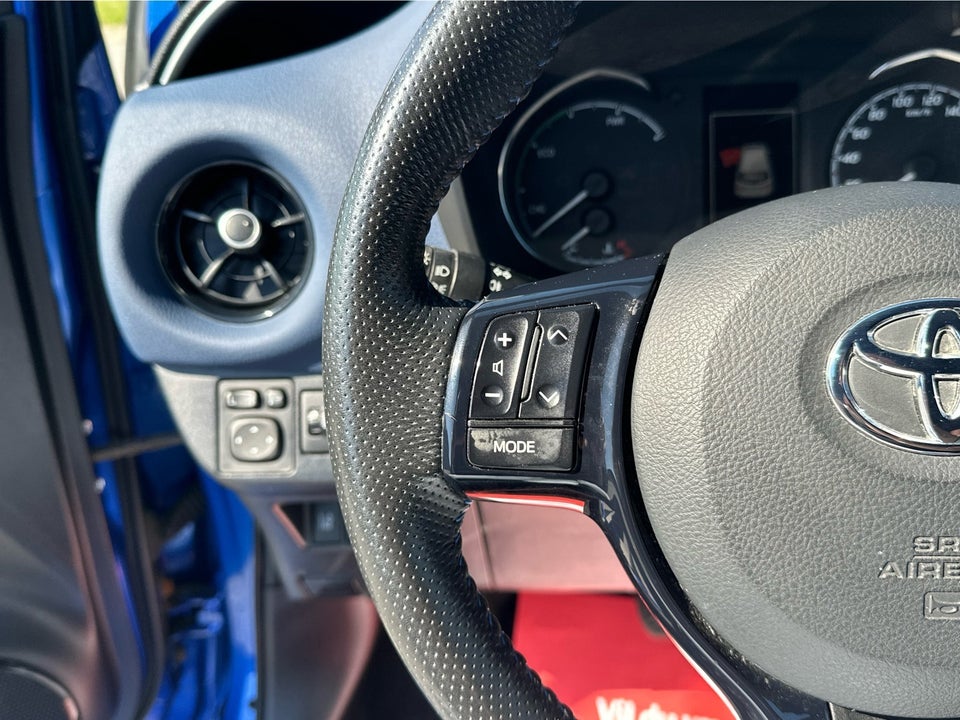 Toyota Yaris 1,5 Hybrid Flavour e-CVT 5d