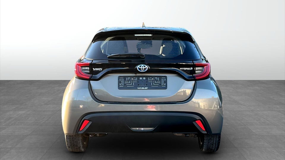 Toyota Yaris 1,5 Hybrid Active Tech e-CVT 5d