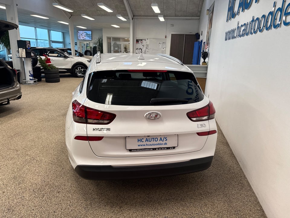 Hyundai i30 1,0 T-GDi Life Komfort stc. 5d