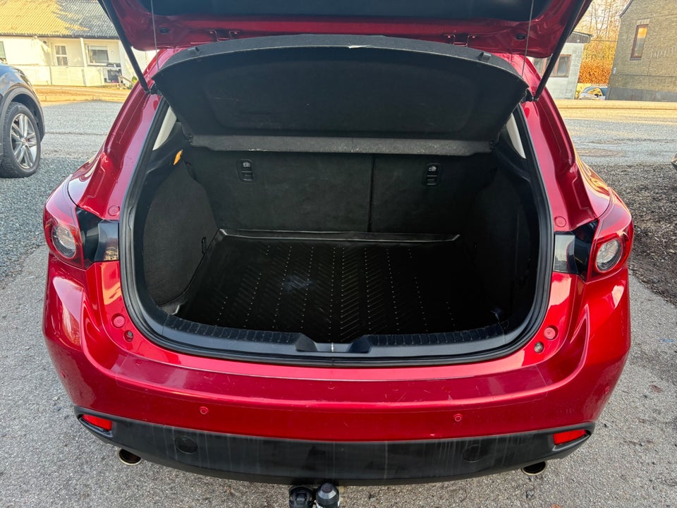 Mazda 3 2,0 SkyActiv-G 165 Optimum 5d