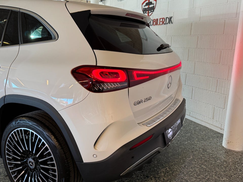 Mercedes EQA250 AMG Line 5d