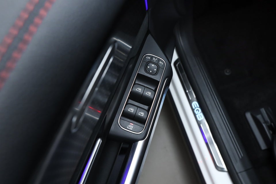 Mercedes EQB250+ AMG Advance 5d