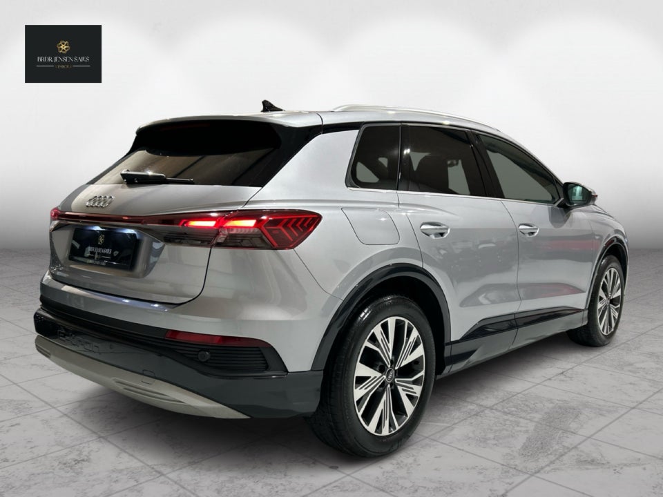 Audi Q4 e-tron 40 Advanced 5d
