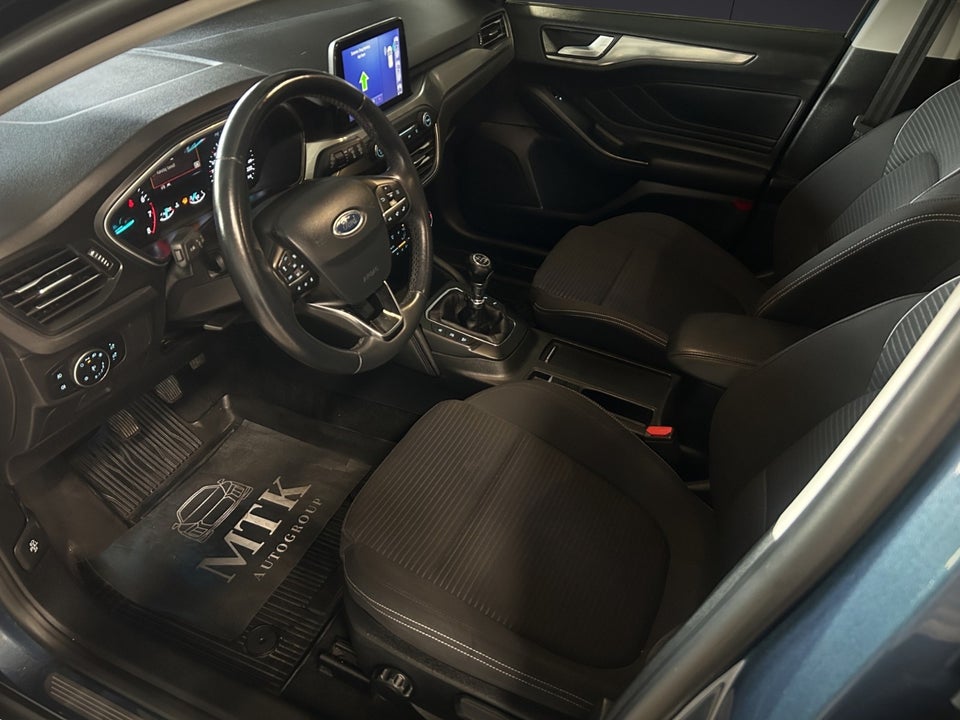 Ford Focus 1,0 EcoBoost Titanium Business stc. 5d