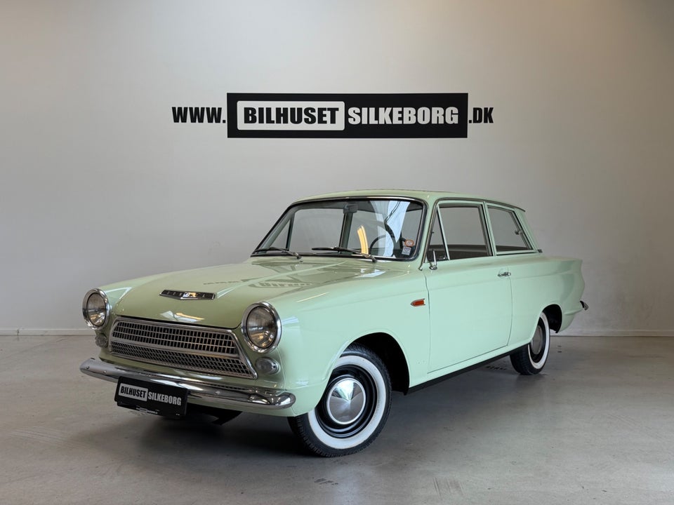 Ford Consul Cortina 1,2 Deluxe 2d