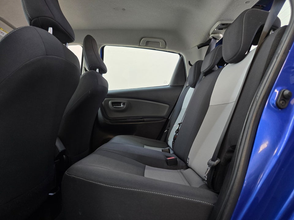 Toyota Yaris 1,0 VVT-i T2 5d