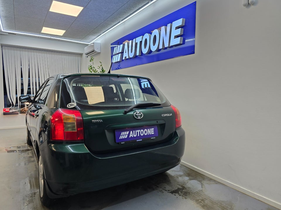 Toyota Corolla 1,6 Terra 5d