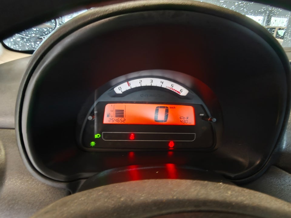 Citroën C3 1,4 HDi Pluriel 2d