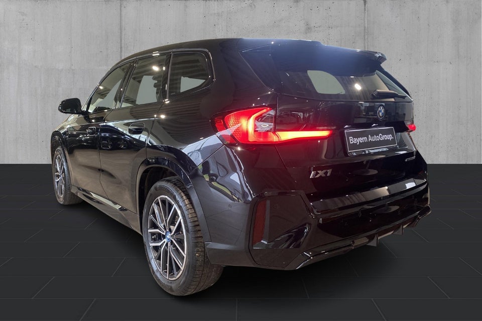 BMW iX1 eDrive20 M-Sport 5d