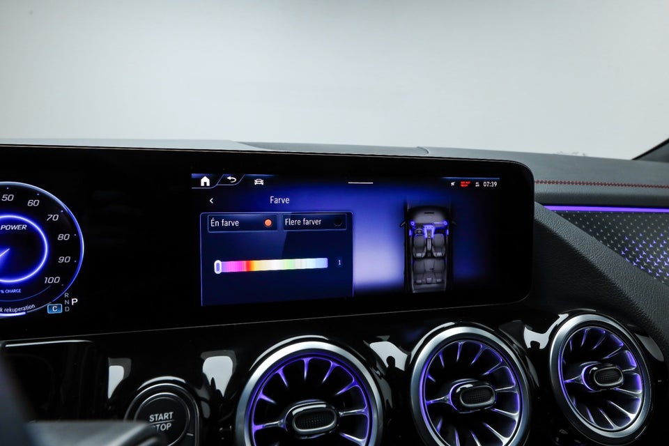 Mercedes EQA250+ AMG Advance 5d