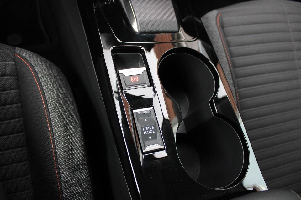 Peugeot e-208 50 Active Pack 5d
