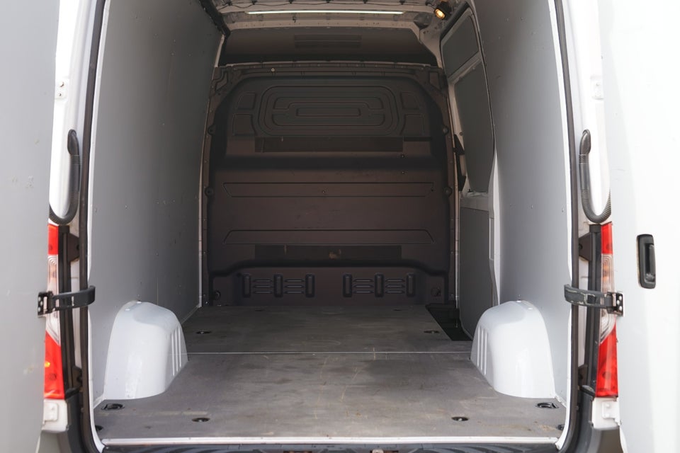 Mercedes Sprinter 317 2,0 CDi A2 Kassevogn aut. RWD