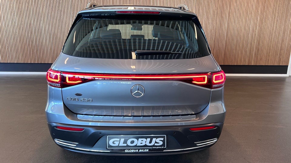 Mercedes EQB250 Progressive 5d