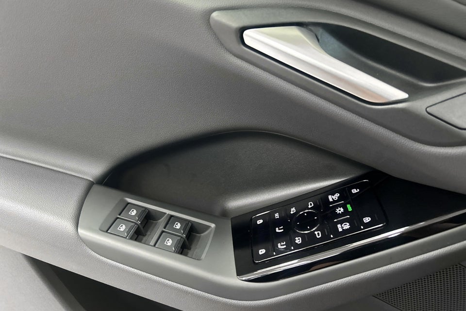 Audi Q6 e-tron Progress plus performance 5d