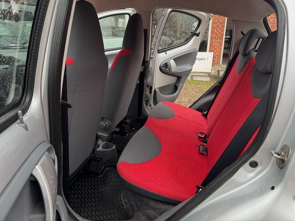 Peugeot 107 1,0 Trendy 5d