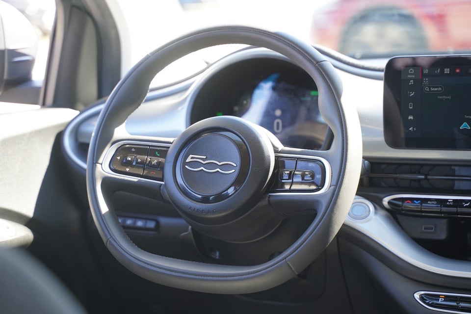 Fiat 500e 42 Icon 3d