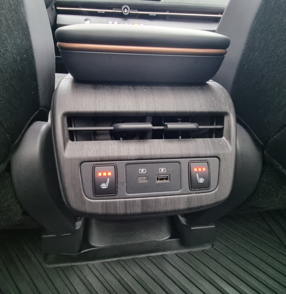 Nissan Ariya 87 Evolve 5d