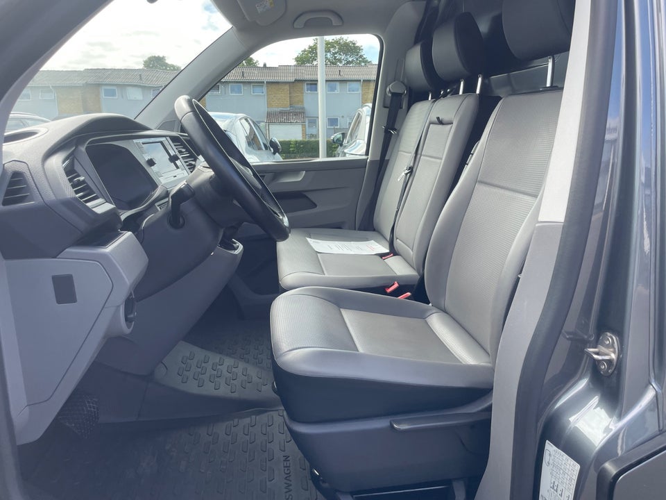 VW Transporter 2,0 TDi 150 Kassevogn DSG lang