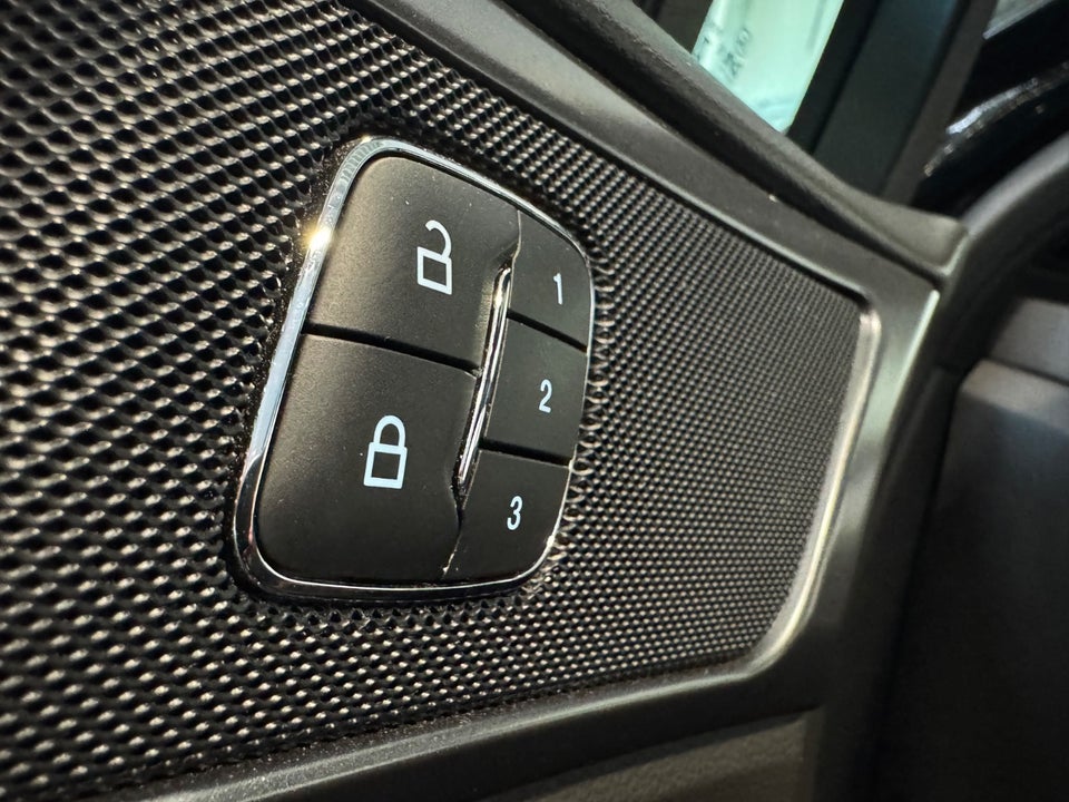 Ford Mondeo 2,0 TDCi 180 ST-Line stc. aut. 5d