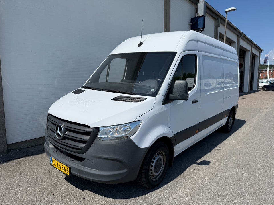 Mercedes Sprinter 214 2,2 CDi A2 Kassevogn aut. FWD