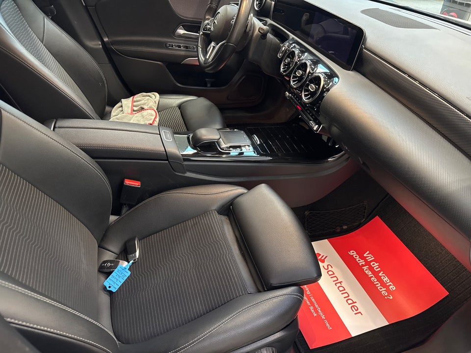 Mercedes A200 1,3 Style aut. 5d