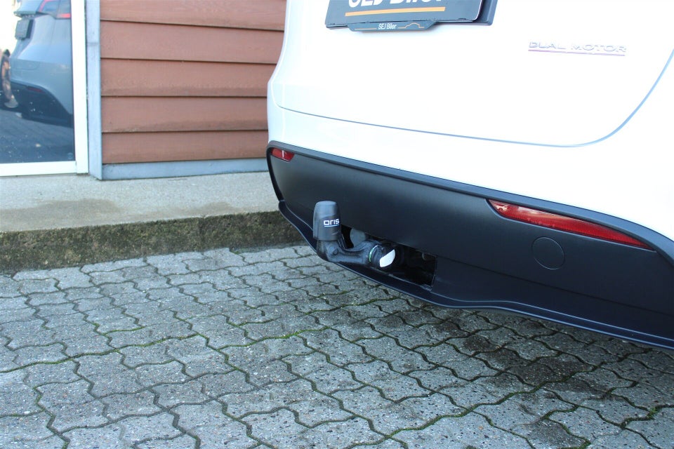 Tesla Model Y Performance AWD 5d