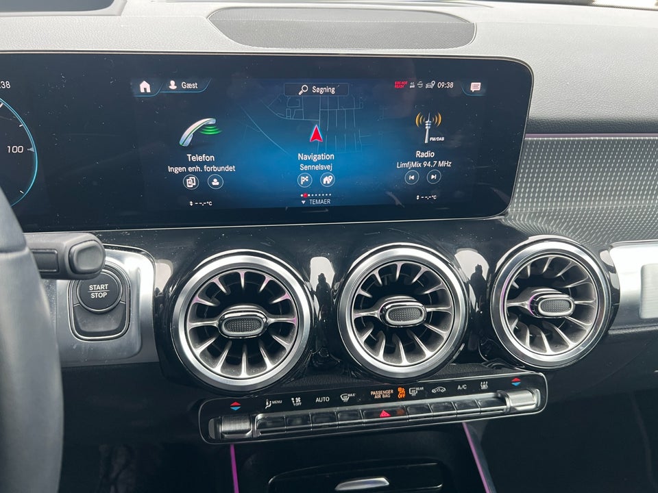 Mercedes EQB300 Progressive 4Matic 5d