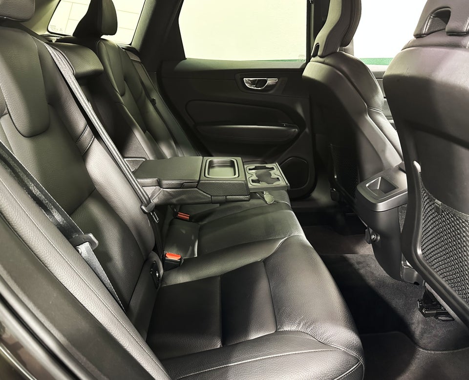 Volvo XC60 2,0 D4 200 Inscription aut. 5d