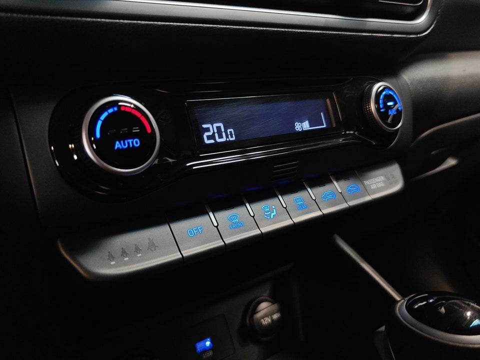 Hyundai Kona 1,0 T-GDi Essential DCT 5d