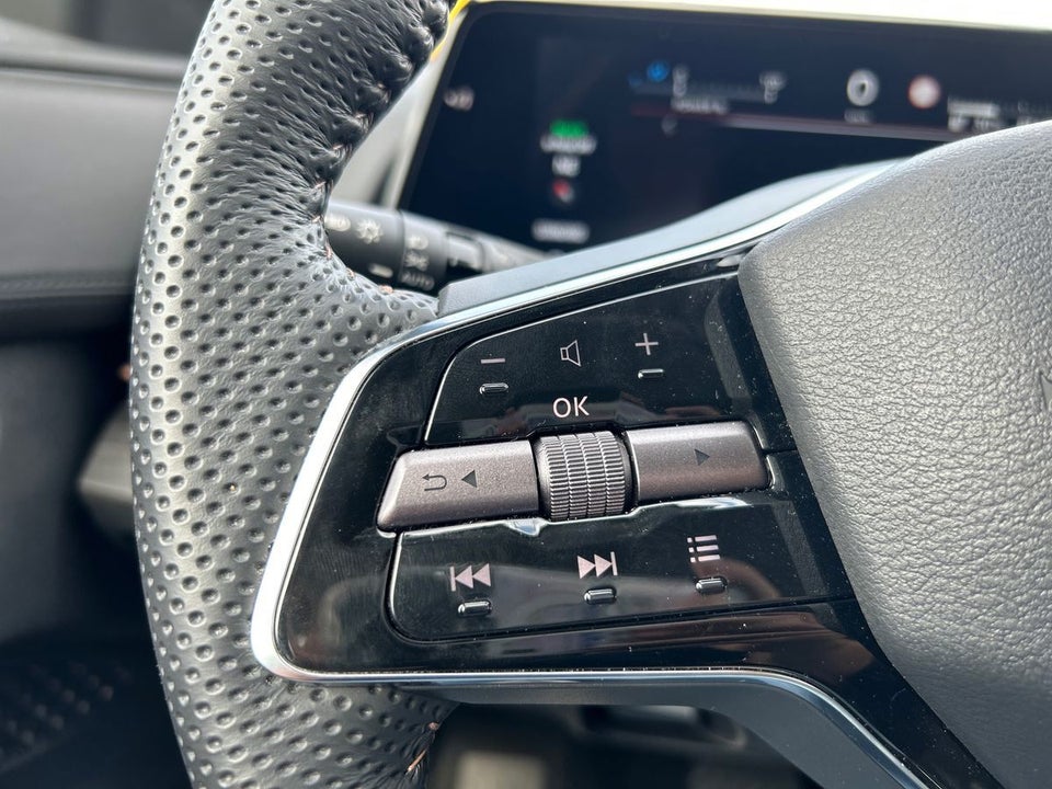 Nissan Ariya 87 Advance 5d