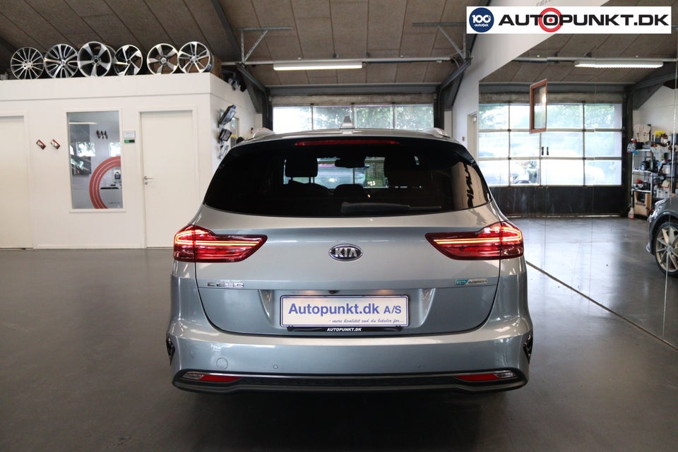 Kia Ceed 1,0 T-GDi mHEV Comfort Upgrade SW DCT 5d