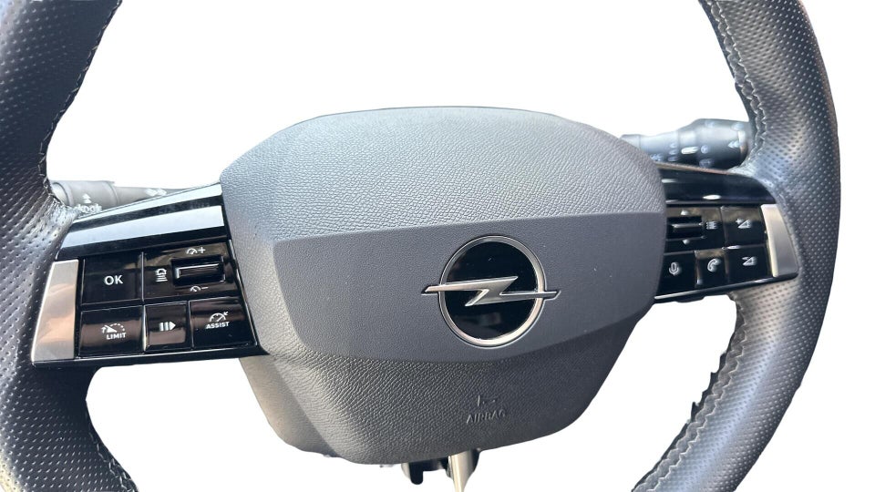 Opel Astra-e 54 GS 5d