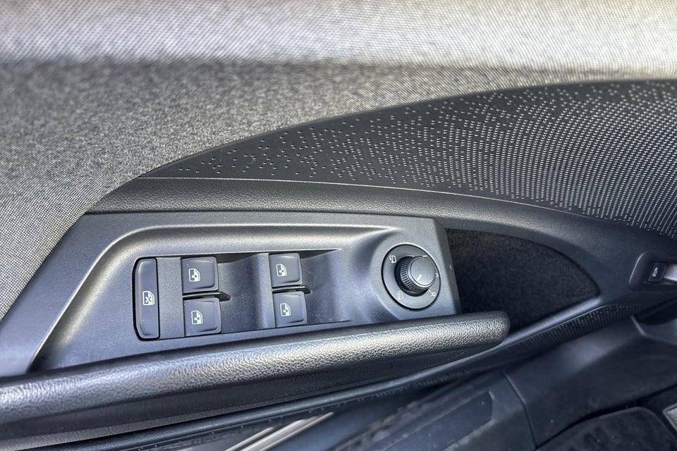 Skoda Enyaq 80 iV Plus 5d