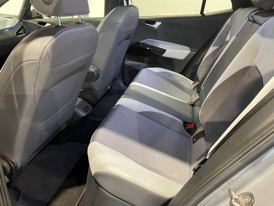 VW ID.3 58 Pro Performance Tech 5d